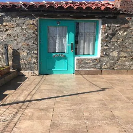 ホテル Madam Eleni ボズカーダ