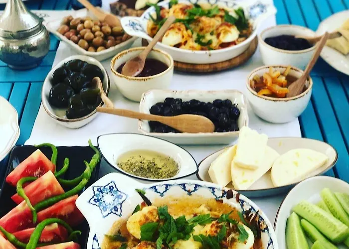 Madam Eleni מלון בוזקאדה